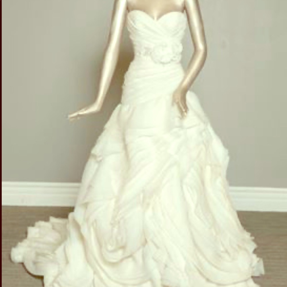 Maggie Sottero Wedding Dress